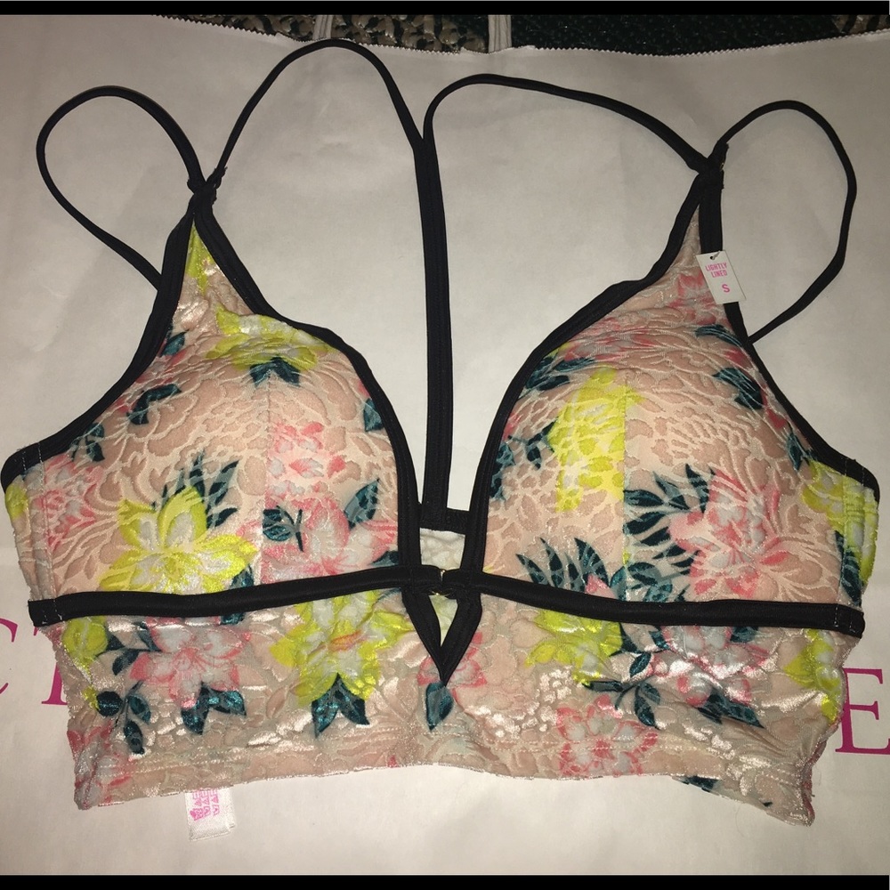 VS PINK Velvet Bra😍